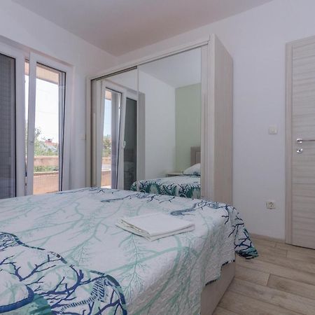 Adria Krk Apartment Krk Town Bagian luar foto