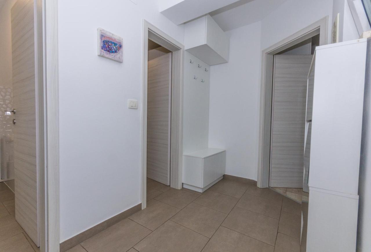 Adria Krk Apartment Krk Town Bagian luar foto