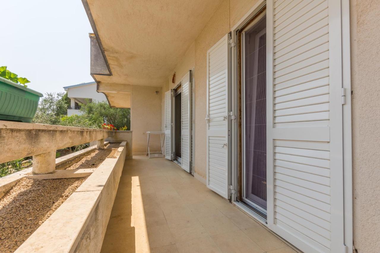 Adria Krk Apartment Krk Town Bagian luar foto