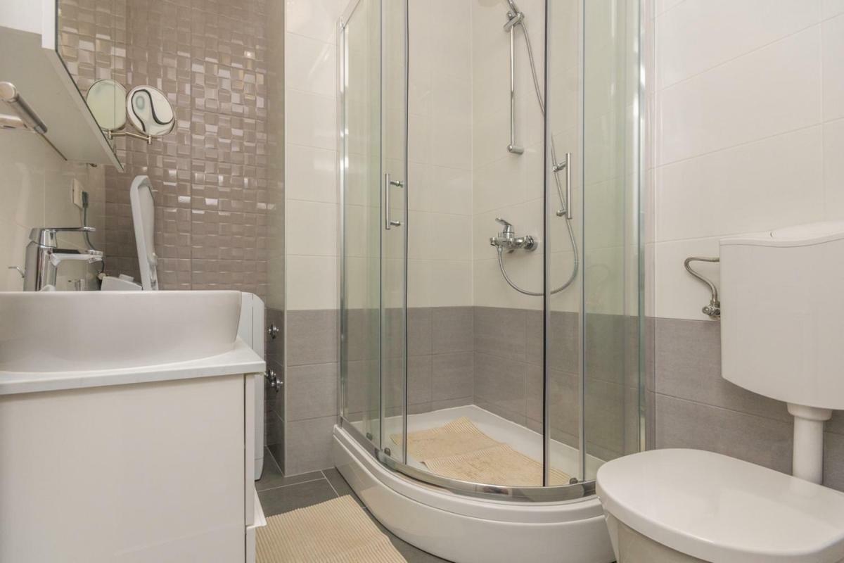 Adria Krk Apartment Krk Town Bagian luar foto