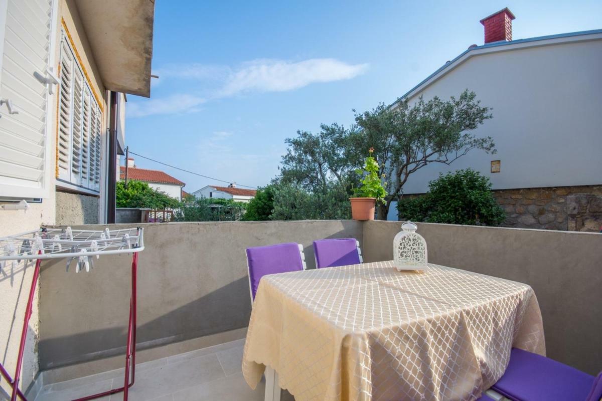 Adria Krk Apartment Krk Town Bagian luar foto